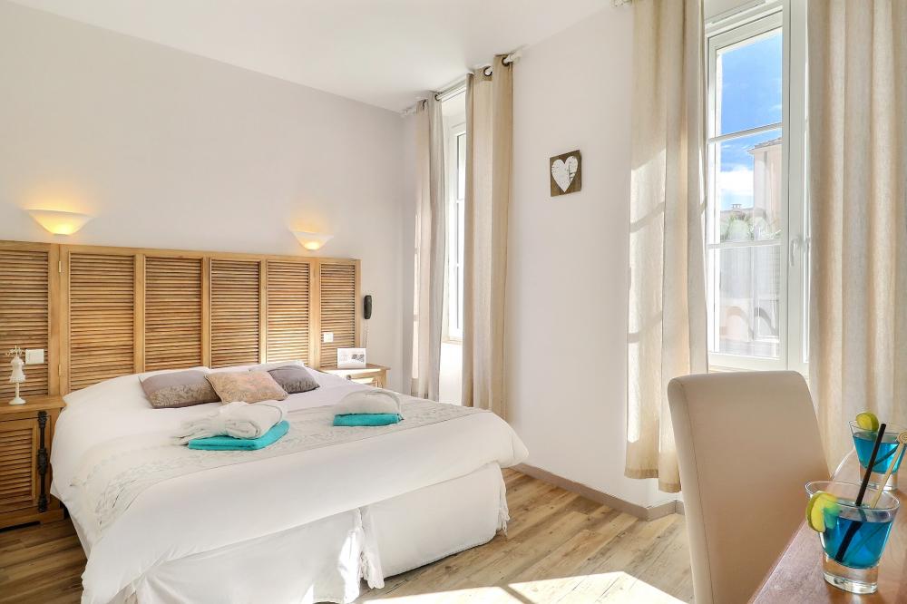  Chambres d'hôtel confort - Fouras (Charente Maritime) : Grand hôtel des bains *** et SPA